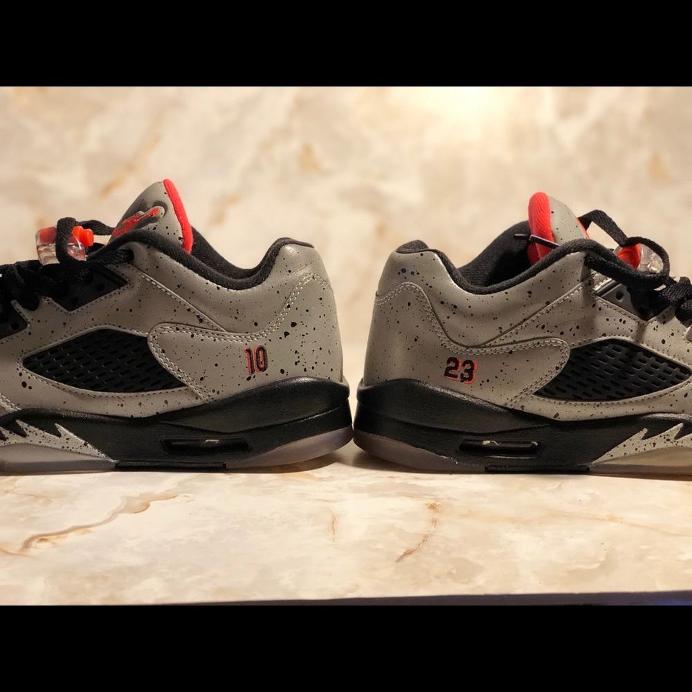 Neymar 5s - Picture 2 of 8